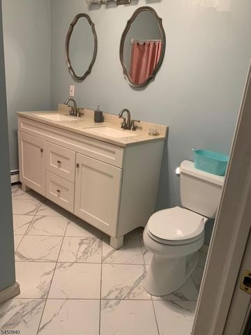 107 New York Ave, Jefferson Twp., NJ 07849