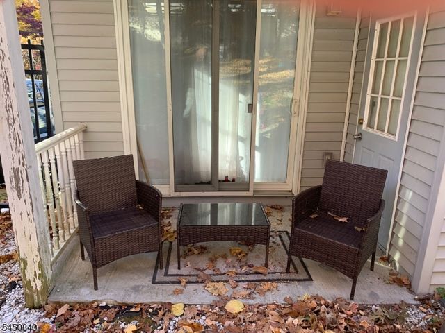 107 New York Ave, Jefferson Twp., NJ 07849