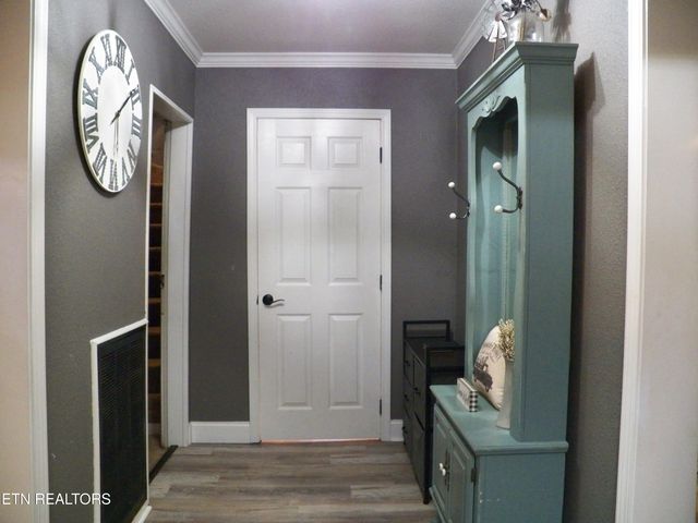 1765 Outer Drive, Lenoir City, TN 37771