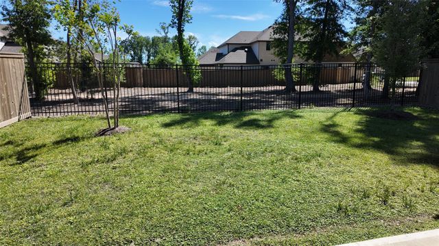 7518 Angels Landing Ln, Porter, TX 77365