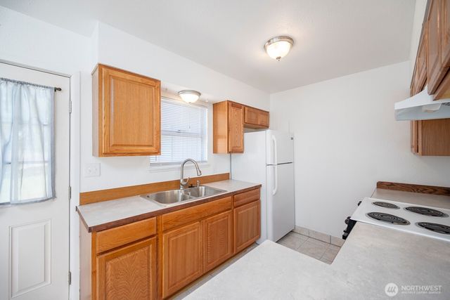 522 Canterbury Lane, Moses Lake, WA 98837