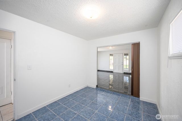 522 Canterbury Lane, Moses Lake, WA 98837