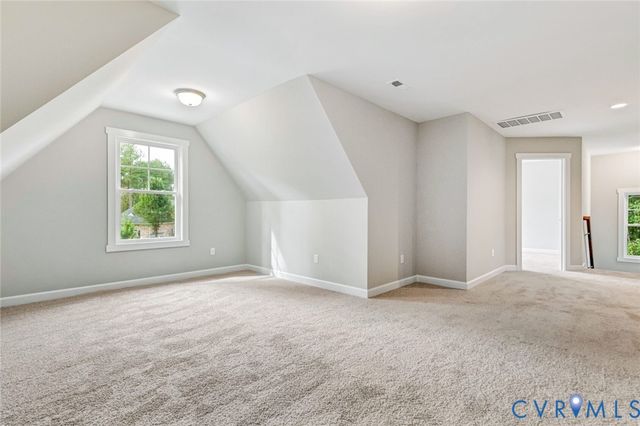 3 Somerset Hill Dr, Glen Allen, VA 23059