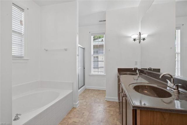 436 Blue Beech WAY, Chesapeake, VA 23320