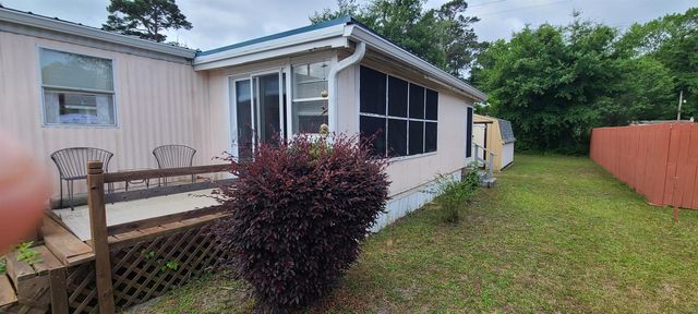 9 Crooked Island Circle, Murrells Inlet, SC 29576