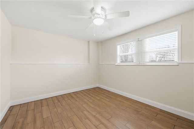 405 S Monroe Street, Raymore, MO 64083