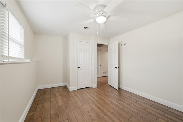 405 S Monroe Street, Raymore, MO 64083