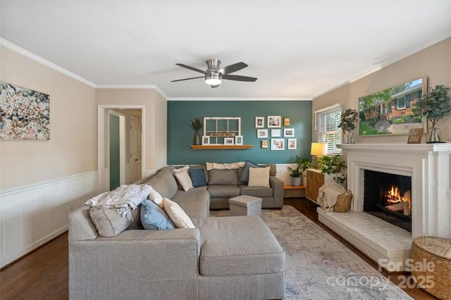 1272 Queensgate Street, Gastonia, NC 28054