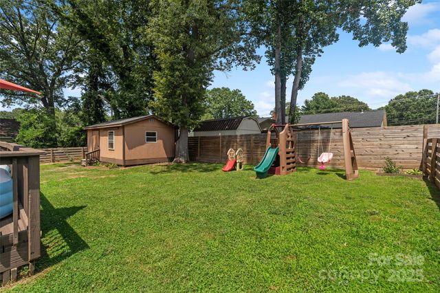1272 Queensgate Street, Gastonia, NC 28054