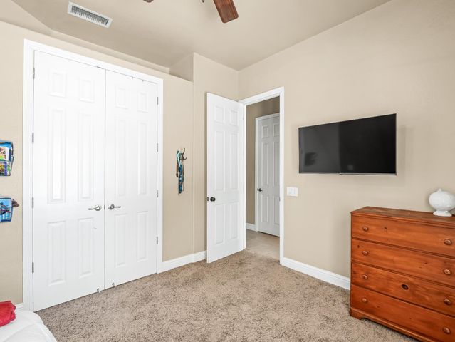 1755 N Cherry Lane, Clovis, CA 93619