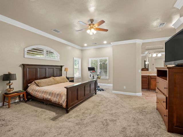 1755 N Cherry Lane, Clovis, CA 93619