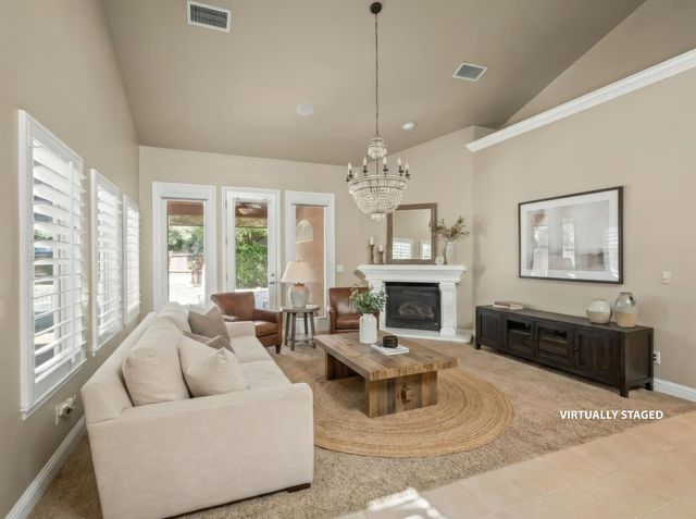 1755 N Cherry Lane, Clovis, CA 93619