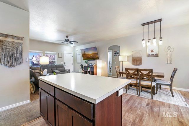 377 View Ave, Twin Falls, ID 83301