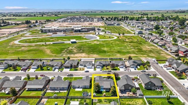 377 View Ave, Twin Falls, ID 83301