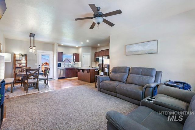 377 View Ave, Twin Falls, ID 83301