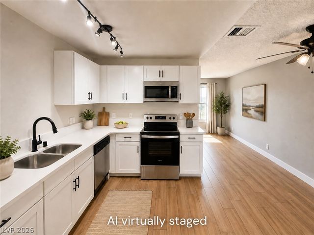 813 Cline Street, Las Vegas, NV 89145