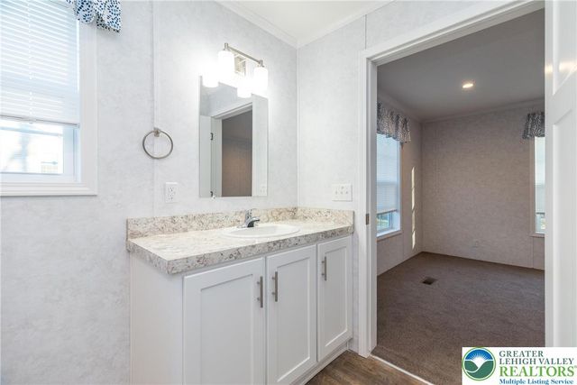 465 Royal Manor Road LOT 8, Williams Twp, PA 18042