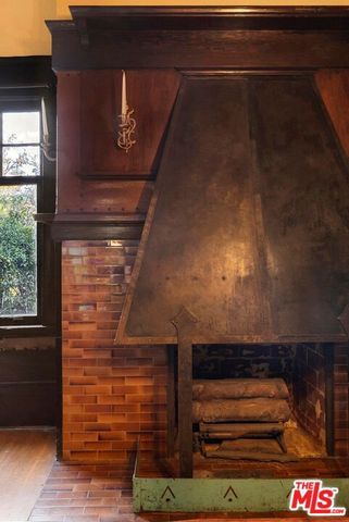 4665 N Figueroa Street, Los Angeles, CA 90065