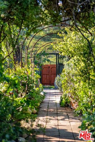 4665 N Figueroa Street, Los Angeles, CA 90065