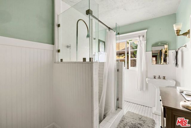 4665 N Figueroa Street, Los Angeles, CA 90065