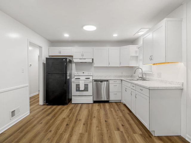 175 Foster St, Cowpens, SC 29330