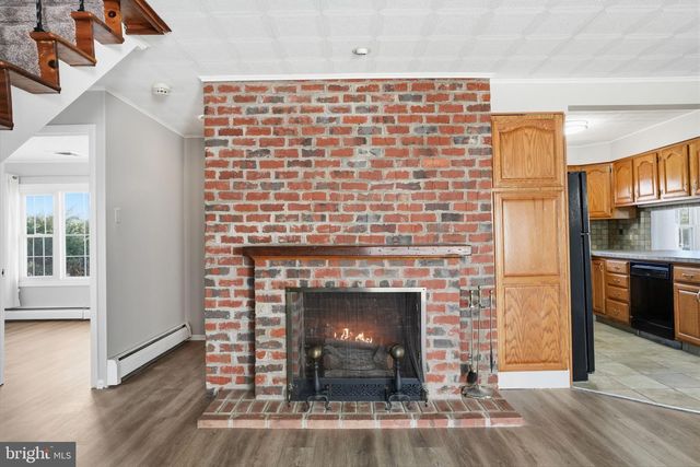 118 WILDFLOWER RD, Levittown, PA 19057