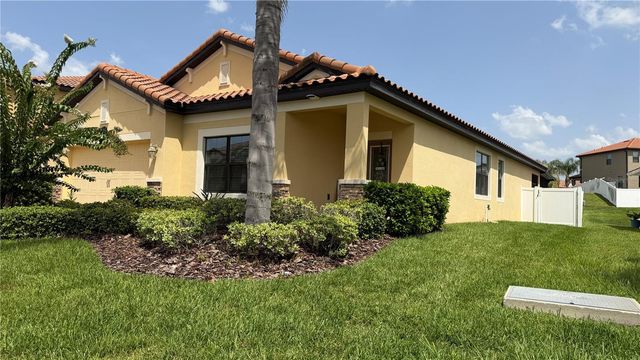 1947 ALTAVISTA CIRCLE, Lakeland, FL 33810