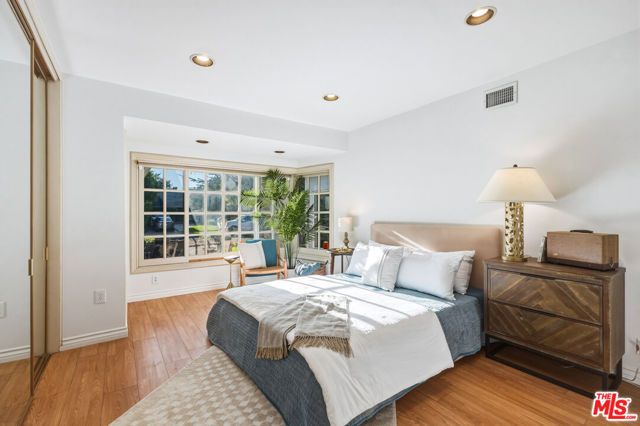 5518 Saloma Avenue, Sherman Oaks, CA 91411