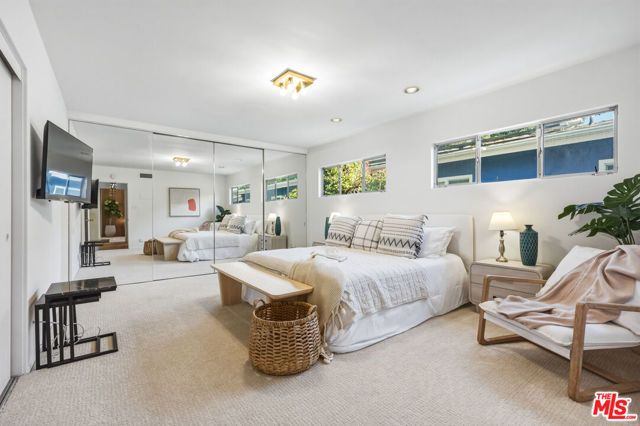 5518 Saloma Avenue, Sherman Oaks, CA 91411