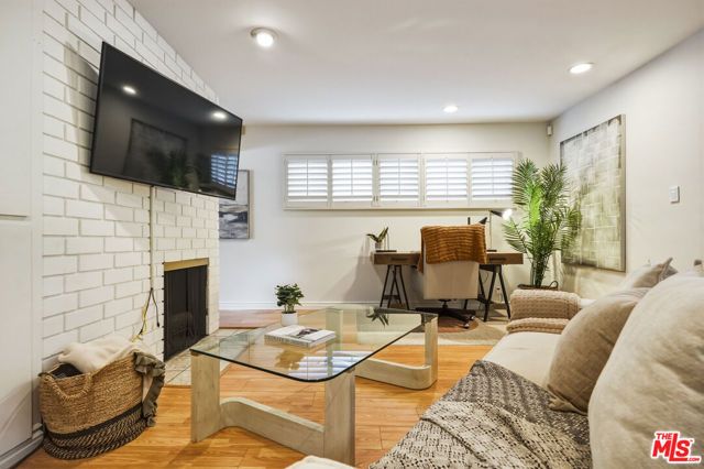 5518 Saloma Avenue, Sherman Oaks, CA 91411