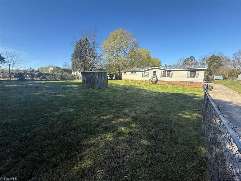1271 Thayer Road, Trinity, NC 27370