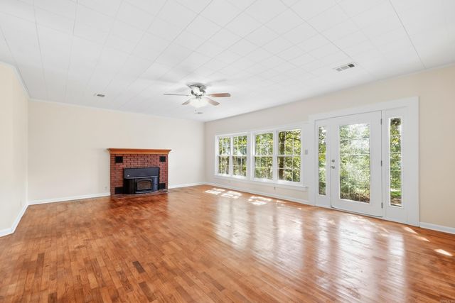 175 Acklin Gap Road, Conway, AR 72032
