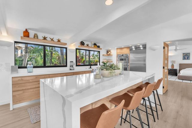 302 Coral Way, Fort Lauderdale, FL 33301