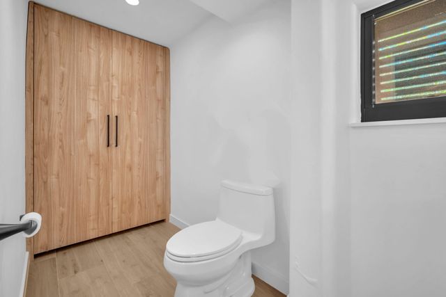 302 Coral Way, Fort Lauderdale, FL 33301