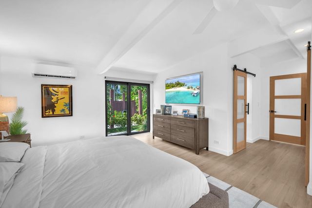 302 Coral Way, Fort Lauderdale, FL 33301