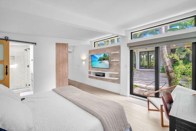 302 Coral Way, Fort Lauderdale, FL 33301