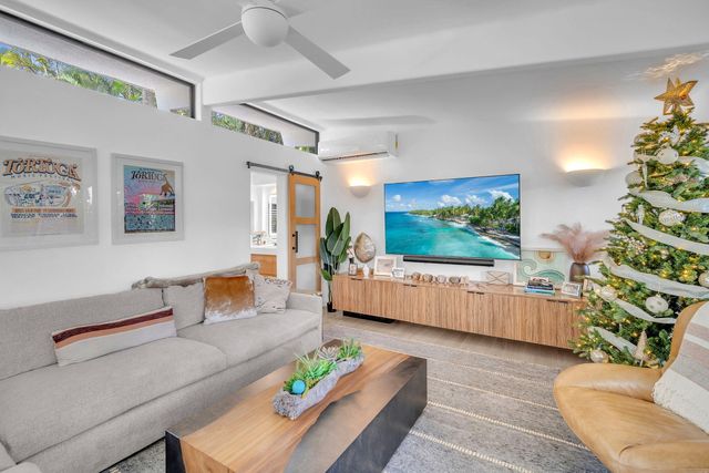 302 Coral Way, Fort Lauderdale, FL 33301