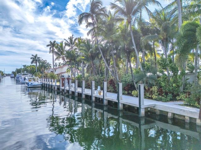 302 Coral Way, Fort Lauderdale, FL 33301