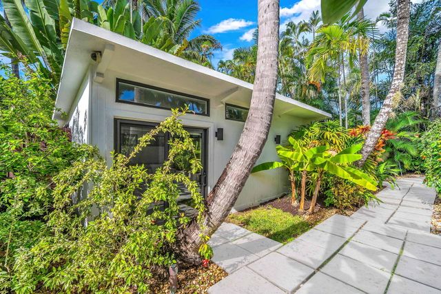 302 Coral Way, Fort Lauderdale, FL 33301