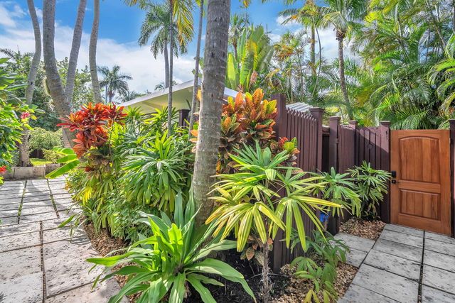 302 Coral Way, Fort Lauderdale, FL 33301