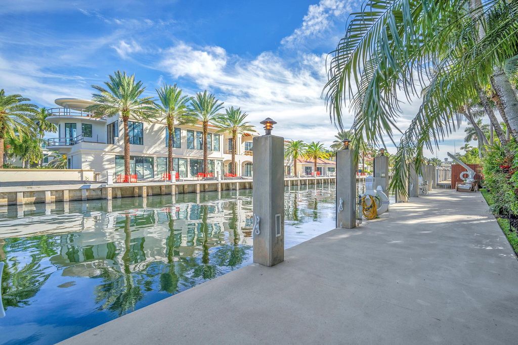 302 Coral Way, Fort Lauderdale, FL 33301