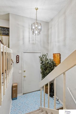13917 X Circle, Omaha, NE 68137