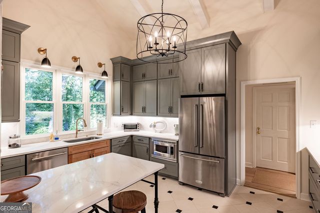 4978 Wellington Drive, Macon, GA 31210