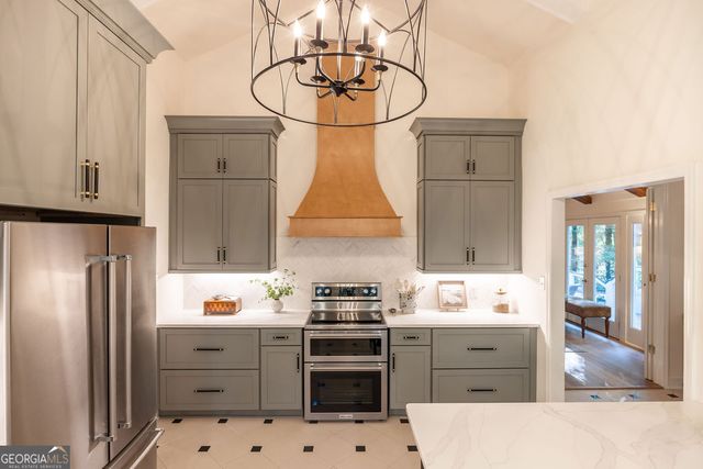 4978 Wellington Drive, Macon, GA 31210