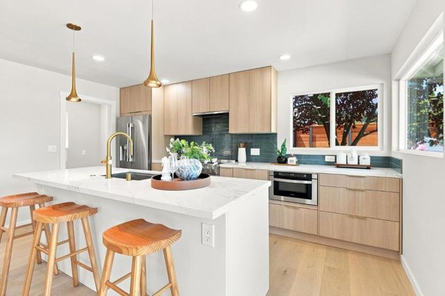 751 27th Avenue, San Mateo, CA 94403