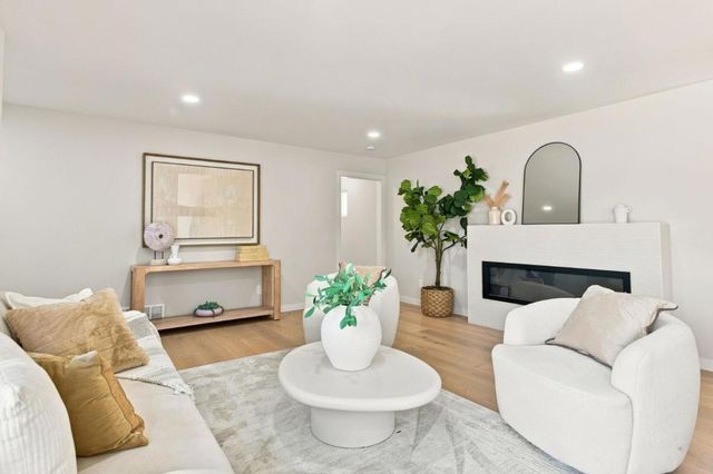 751 27th Avenue, San Mateo, CA 94403