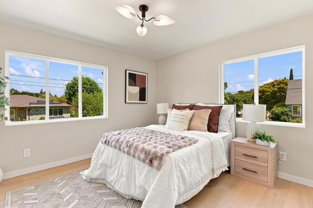 751 27th Avenue, San Mateo, CA 94403