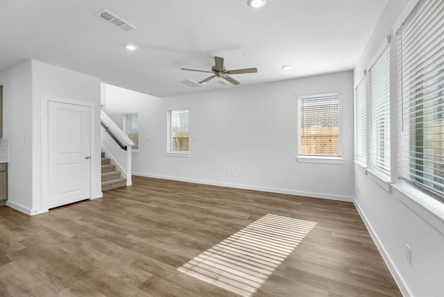 17207 Walden Lake Lane, Hockley, TX 77447