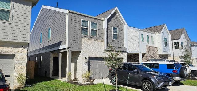 17207 Walden Lake Lane, Hockley, TX 77447