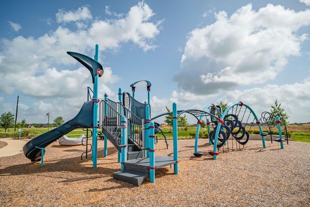 17207 Walden Lake Lane, Hockley, TX 77447